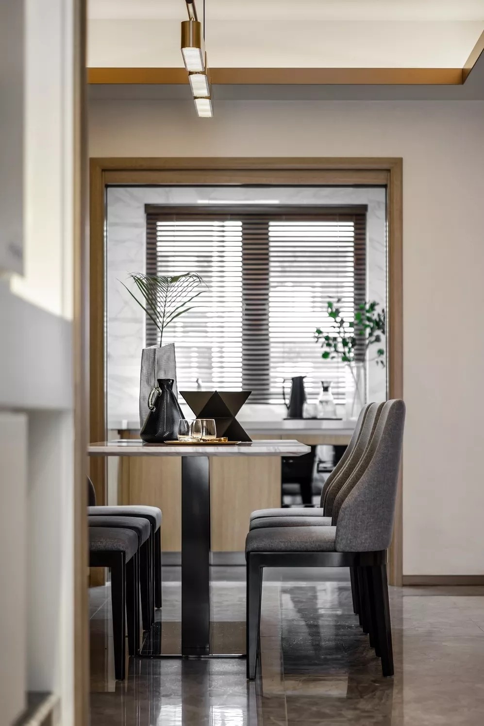 现代简约风格家装设计室内装修效果图-餐厅 现代简约风格家装设计室内装修效果图-餐厅